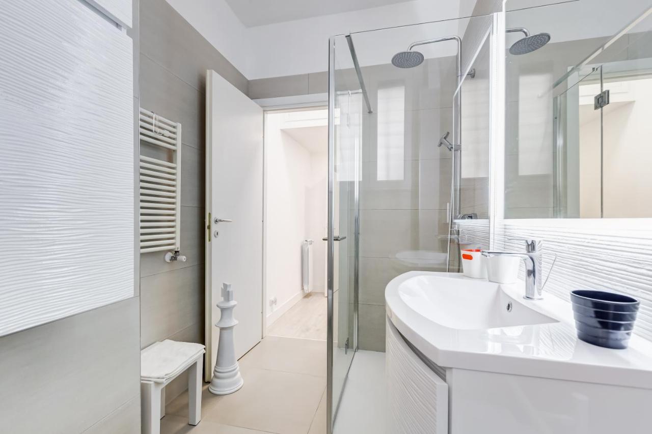 Bmga L The White Crown Apartment In Testaccio Рим Экстерьер фото