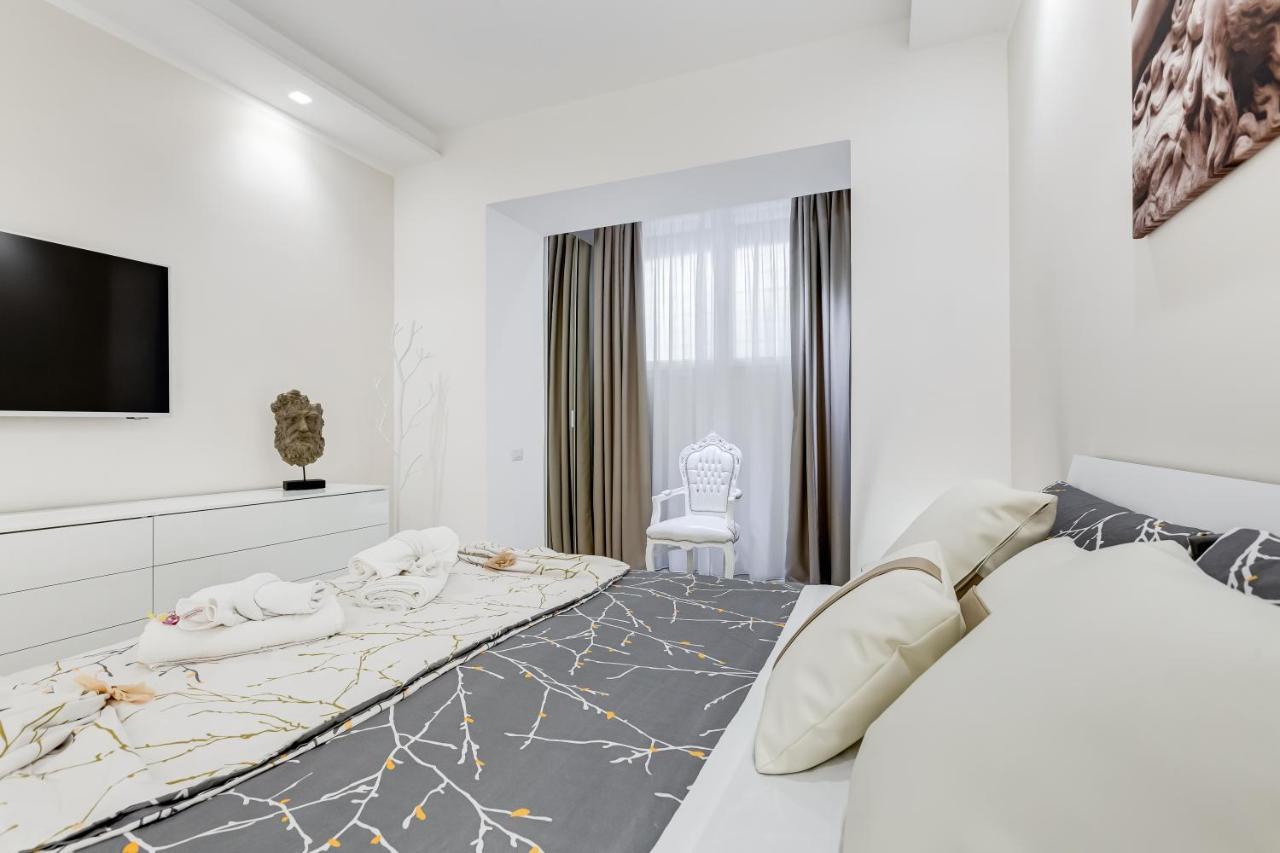 Bmga L The White Crown Apartment In Testaccio Рим Экстерьер фото